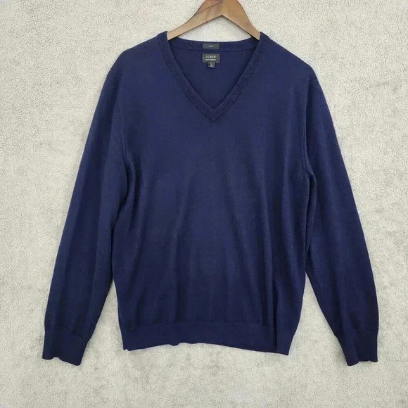 J.Crew Men's Slim Fit V-Neck Sweater Large 100% Merino Wool 19CT - Picture 1 of 5